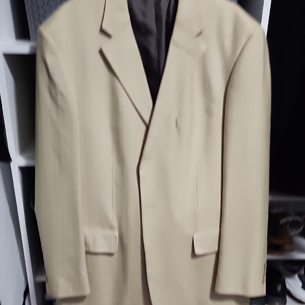 Geoffrey Beene Classic Beige Blazer